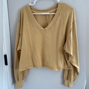 Super cute cropped yellow long sleeve!